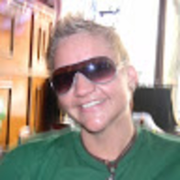 Meet your Posher, Kelly - Picture 1 of 1